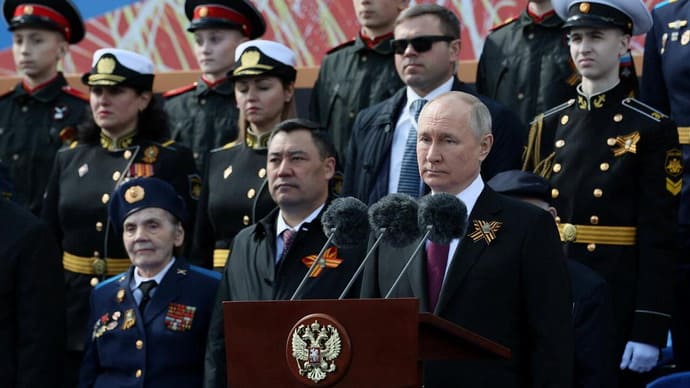 Комментарии американских читателей к статье «Путин предложил заморозку по линии фронта»